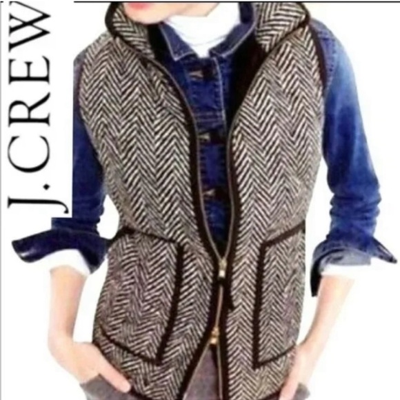 L J. Crew Women’s down herringbone ‘Excursion’ vest. Grey & white/grey trim. EUC - Picture 13 of 15